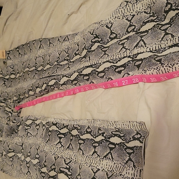 Cleaning out closet - Picture 4 of 4